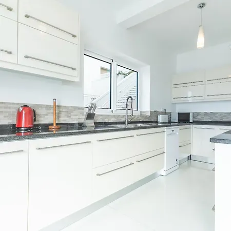 Valentina By Atlantic Villa *